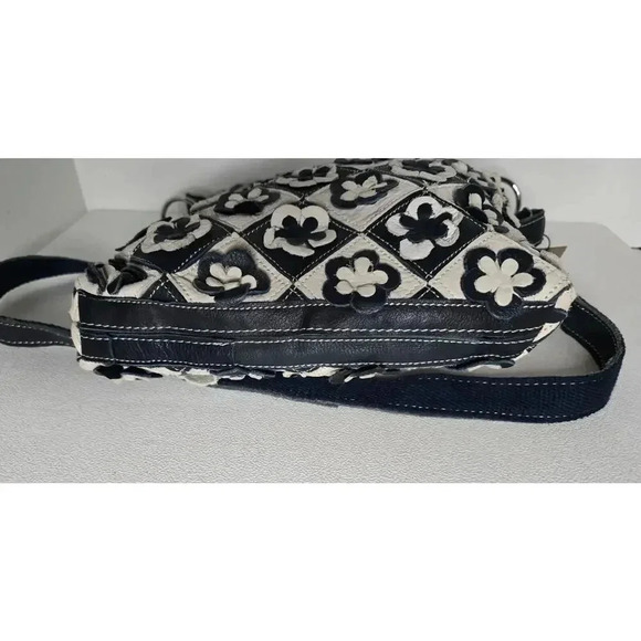 H2Z Leather 3D Floral Navy/Lt. Gray Crossbody Purse Boho Hippie Retro UPCYCLED - Picture 7 of 10